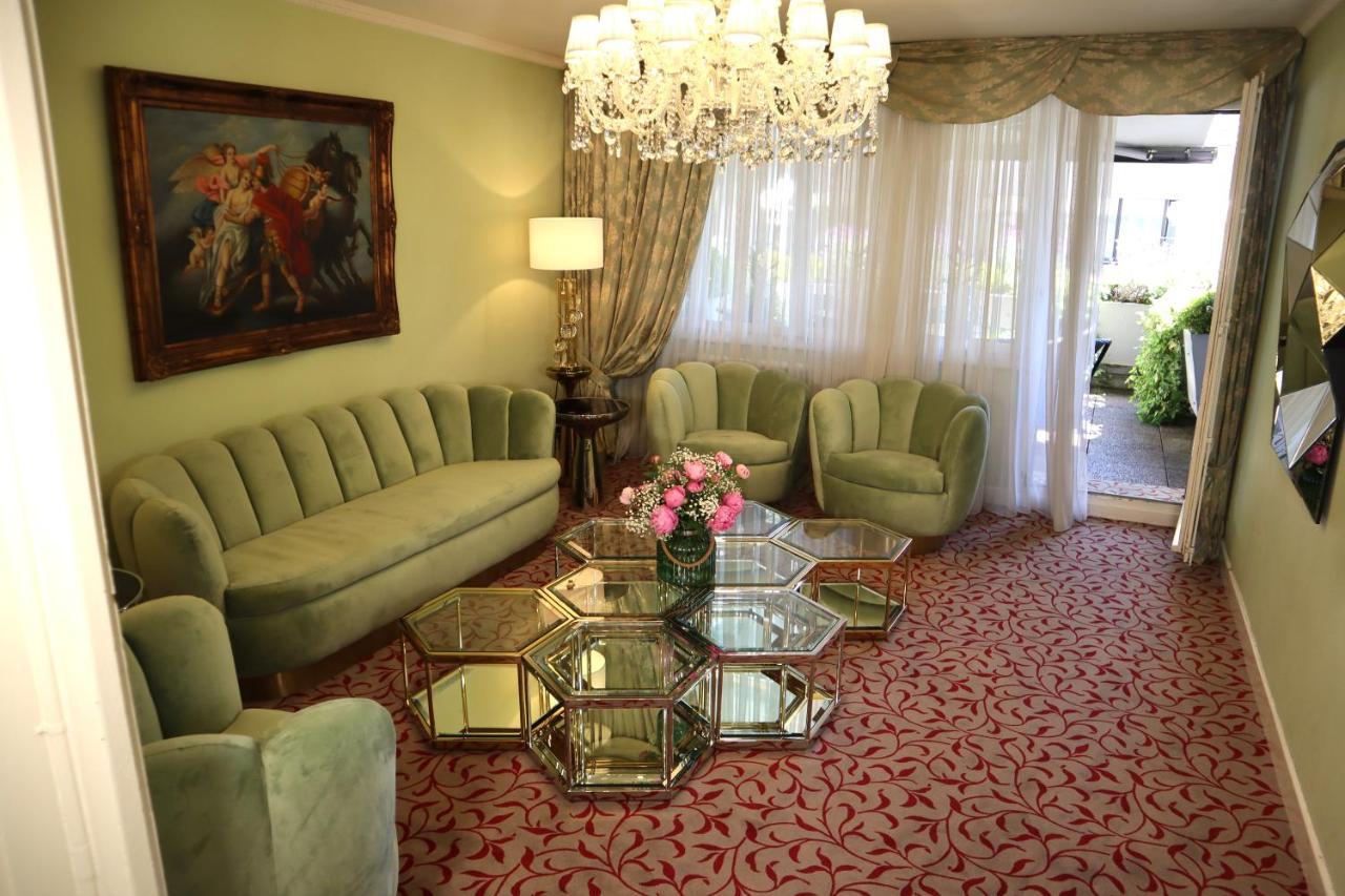Hotel Adriatica Geneva Bagian luar foto