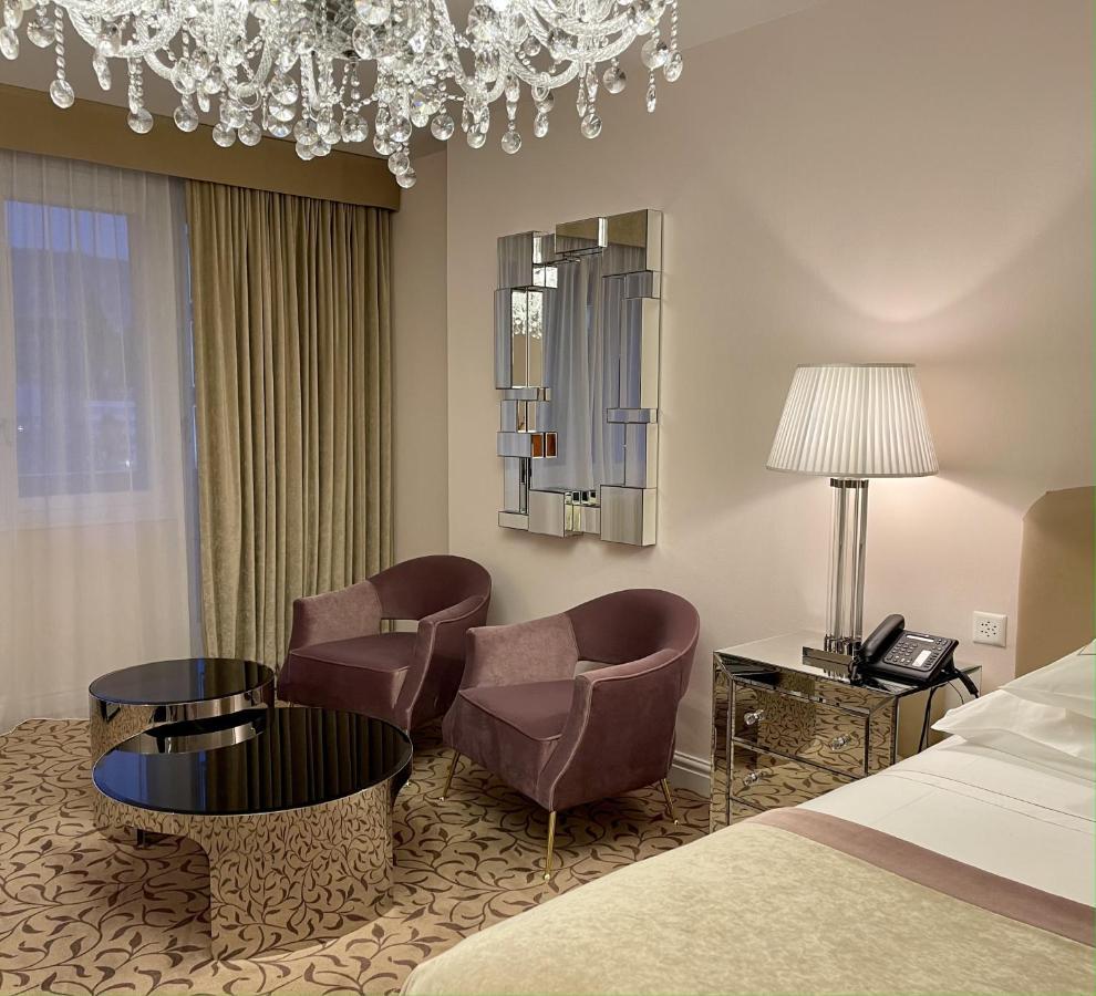 Hotel Adriatica Geneva Bagian luar foto