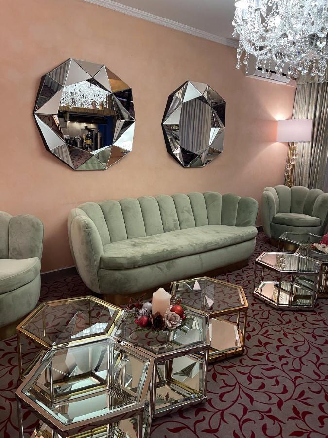 Hotel Adriatica Geneva Bagian luar foto