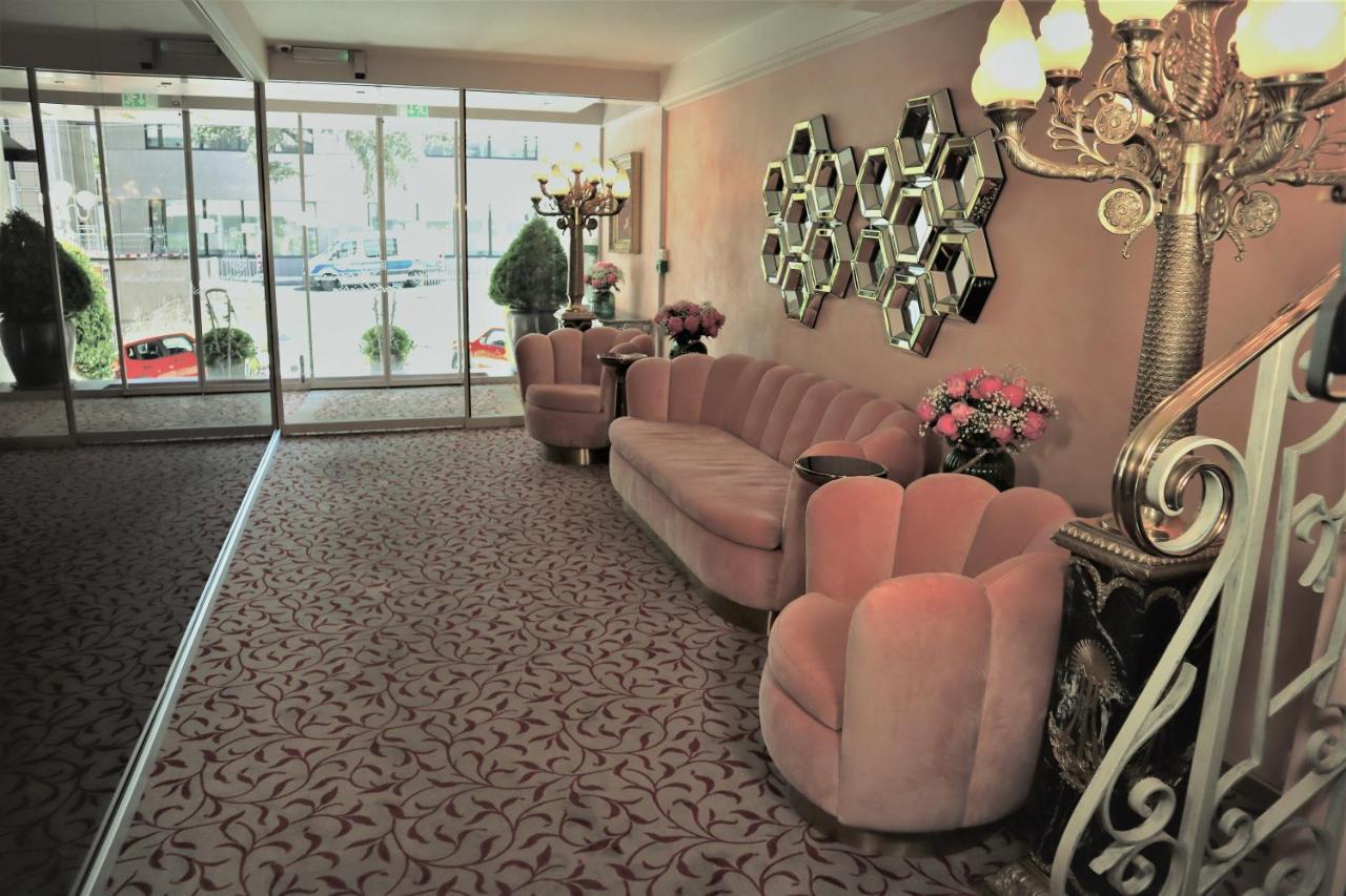 Hotel Adriatica Geneva Bagian luar foto